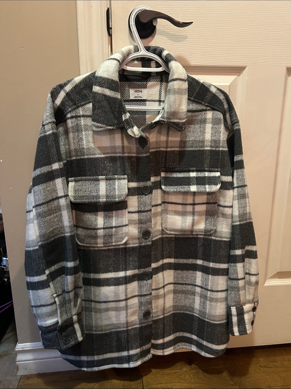 Ardene women Plaid Shirt Jacket - Gray & white